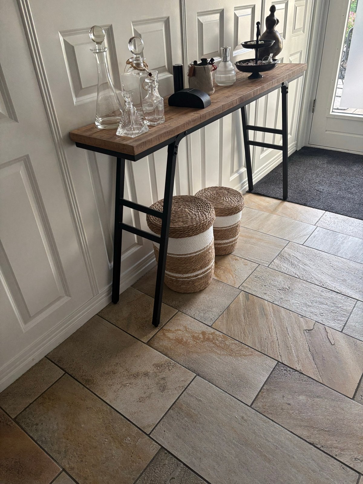 Robuust smal bijzettafeltje voor hal - 140x30x80 cm, Huis en Inrichting, Ophalen, Gebruikt, 75 cm of meer, 60 cm of meer