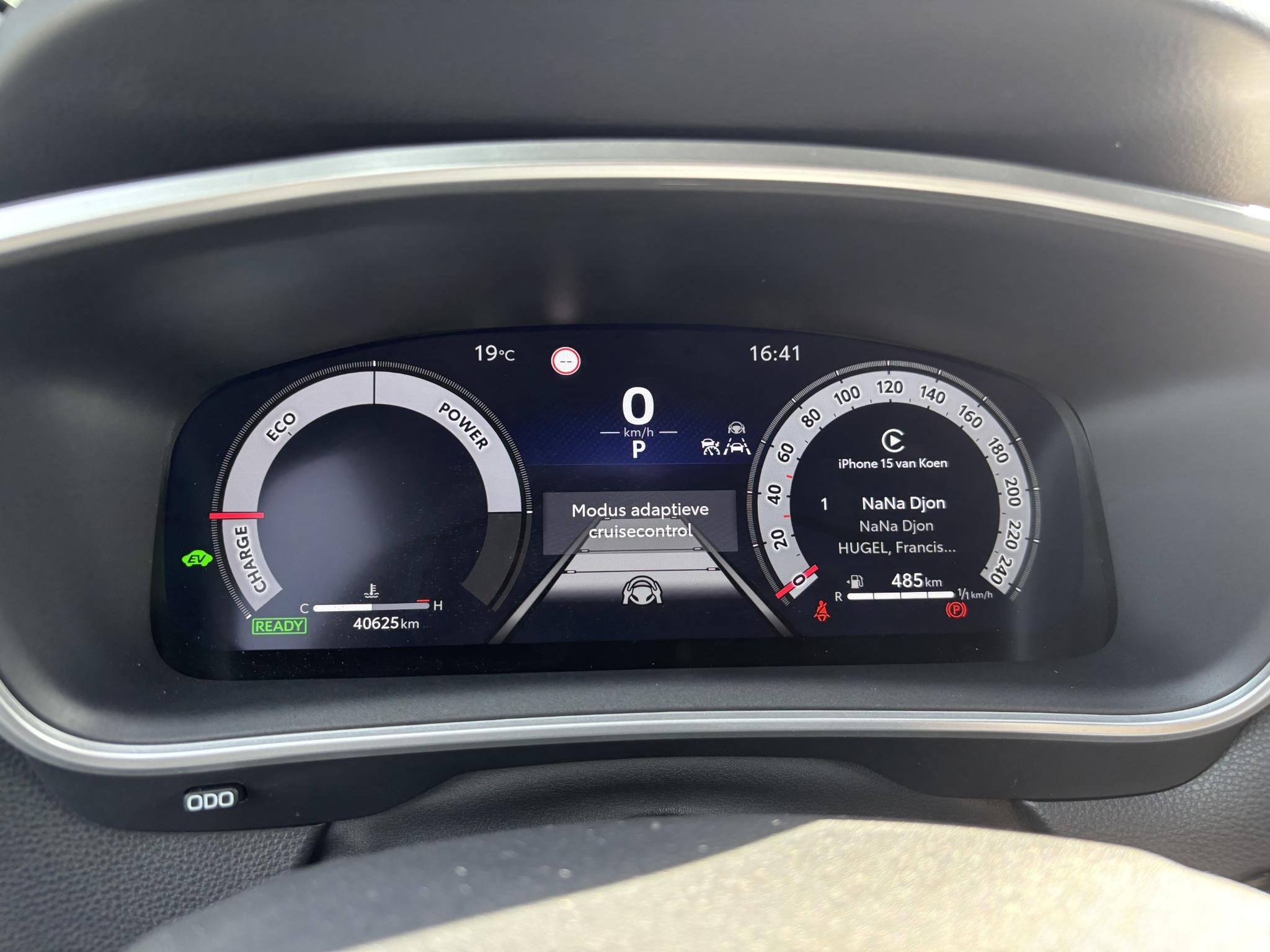 Toyota Corolla Cross Hybrid 140 Dynamic | All season banden, Auto's, Toyota, Stof, Gebruikt, 4 cilinders, Blauw