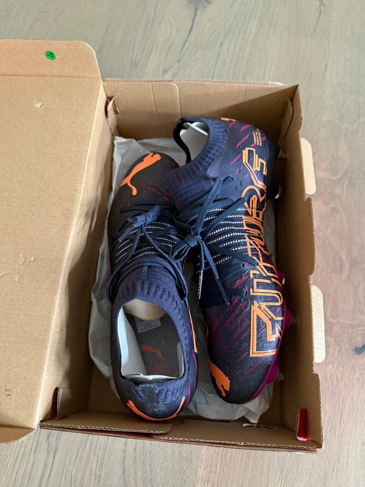 Voetbalschoenen Puma Maat 42, Sport en Fitness, Voetbal, Ophalen, Maat XS of kleiner, Schoenen, Nieuw