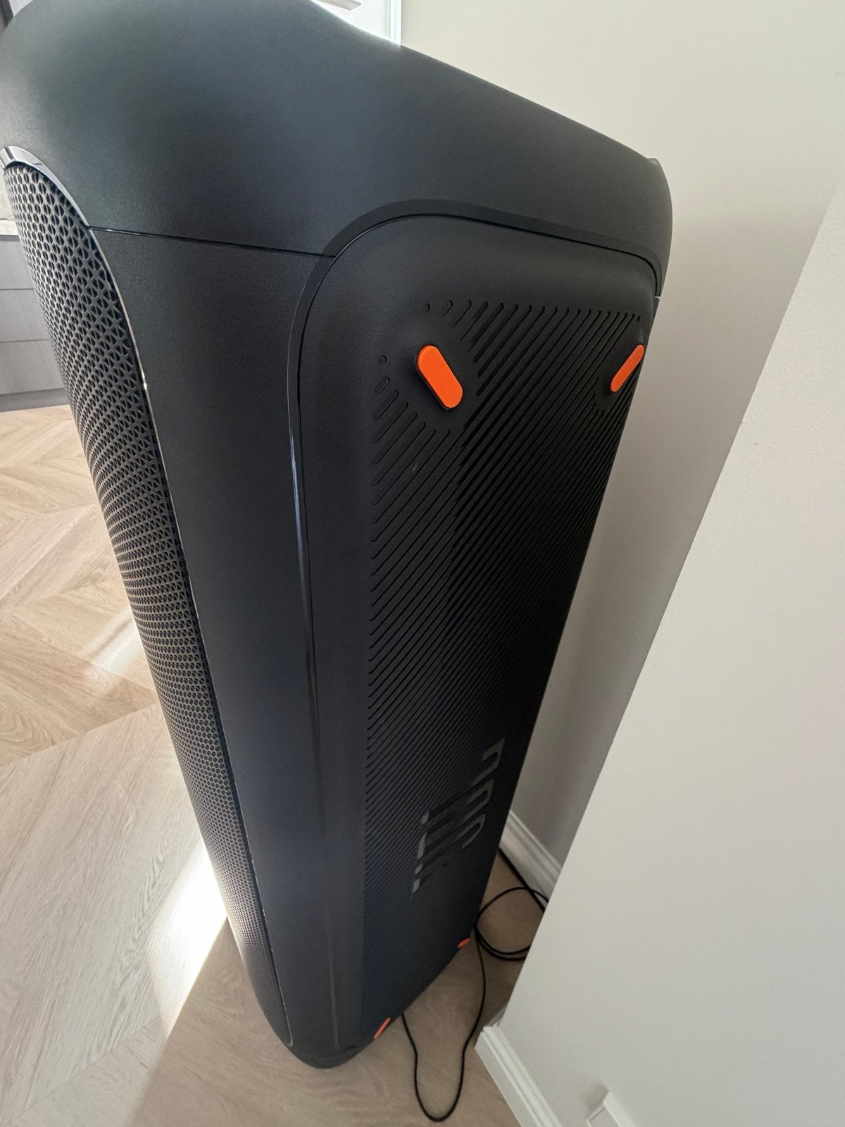 Foto 4 van JBL Partybox 1000- Krachtige Party Speaker