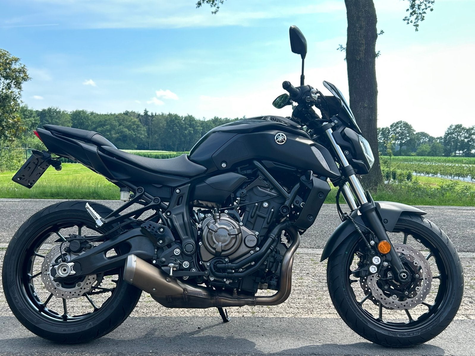 NIEUWSTAAT YAMAHA MT 07 ABS / 13500KM/NW BANDEN/ONDERHOUD, Motoren, Motoren | Yamaha, Particulier, Meer dan 35 kW, ABS, Naked bike