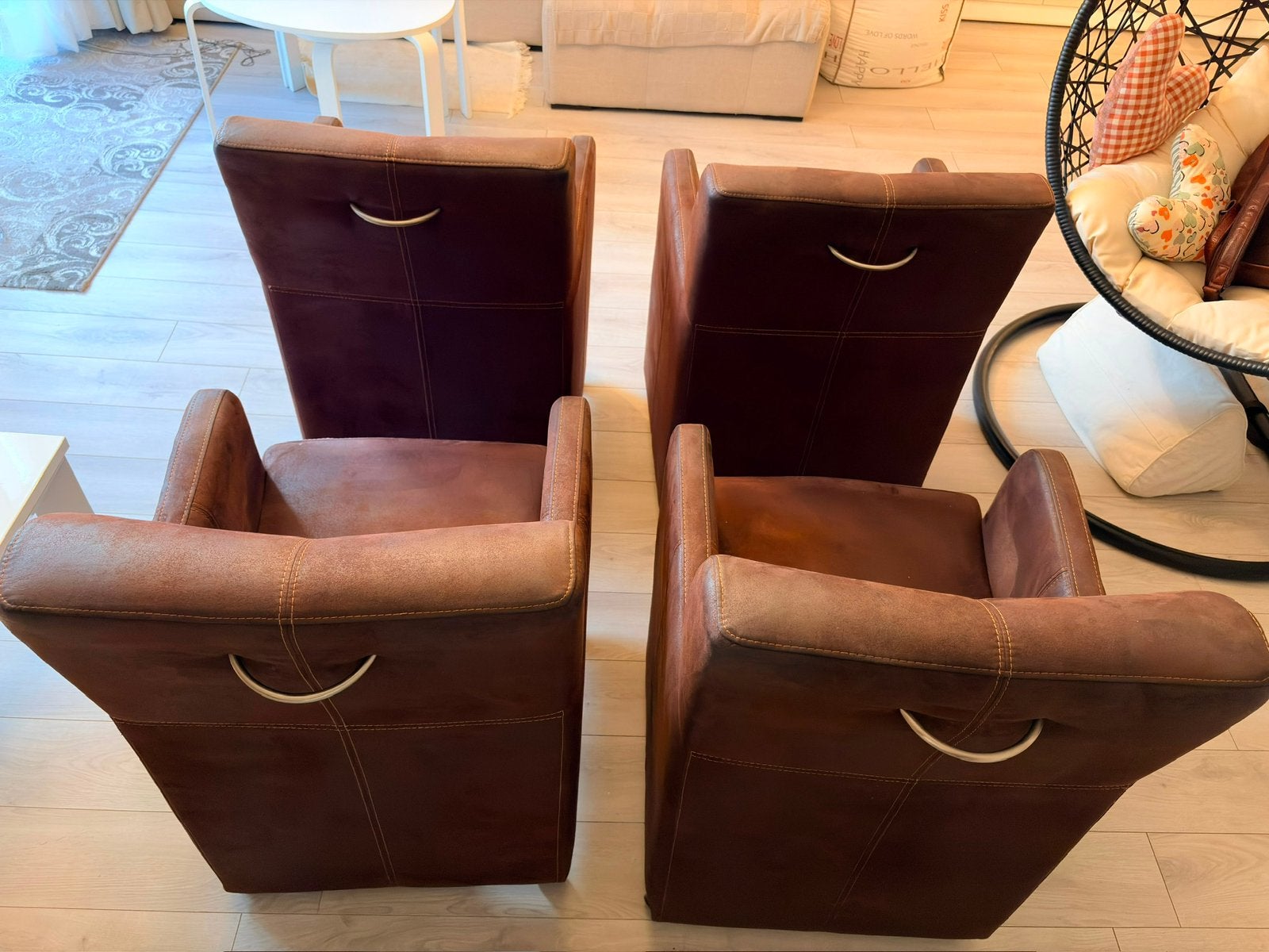 Sanders lerenstoelen, Ophalen, Zo goed als nieuw