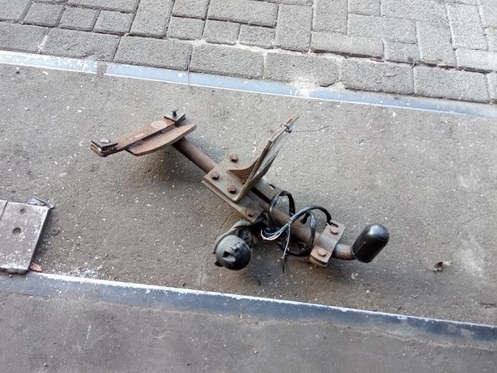 Trekhaak van een Saab 9-3, Gebruikt, -, -, Ophalen of Verzenden