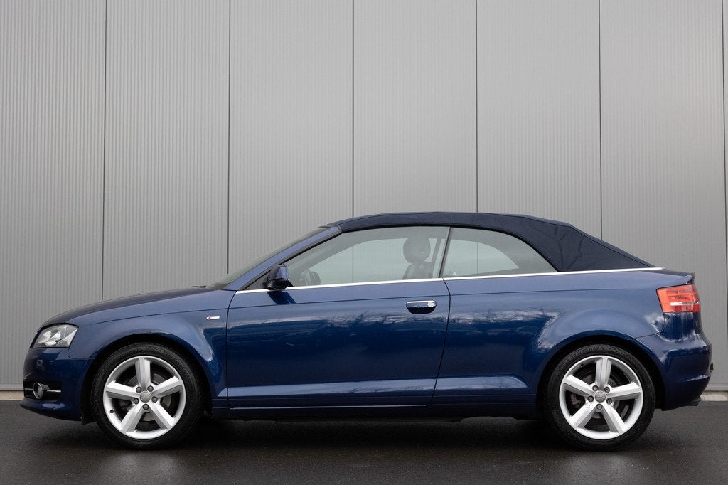 Audi A3 Cabriolet | 2X S-line | NL- AUTO | LEDER | NAVI | CL, Voorwielaandrijving, Euro 5, Gebruikt, Zwart