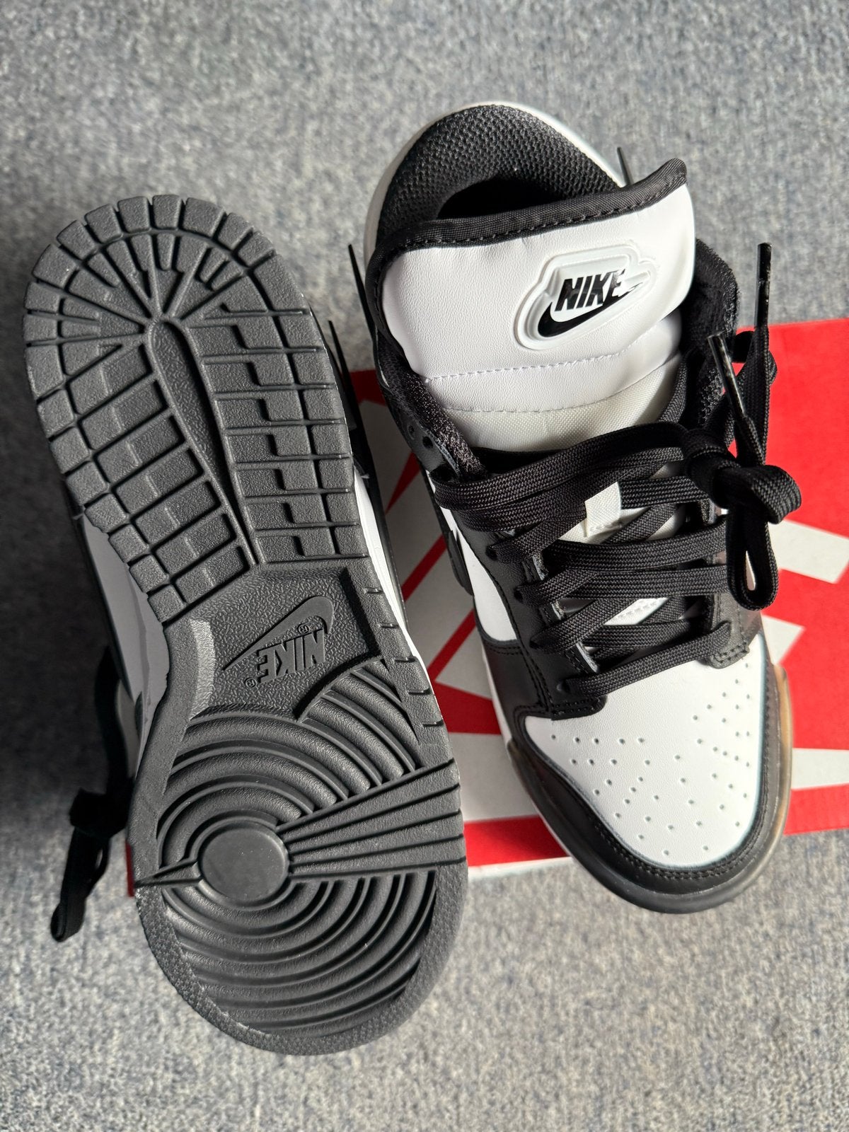 Nike Dunk Low Twist Zwart/Wit - Maat 38, Ophalen of Verzenden, Nieuw, Zwart, Sneakers of Gympen