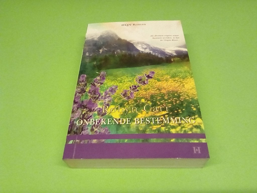 Robyn Carr - Onbekende Bestemming (HQN Roman), Gelezen, Ophalen of Verzenden, Nederland, Robyn Carr
