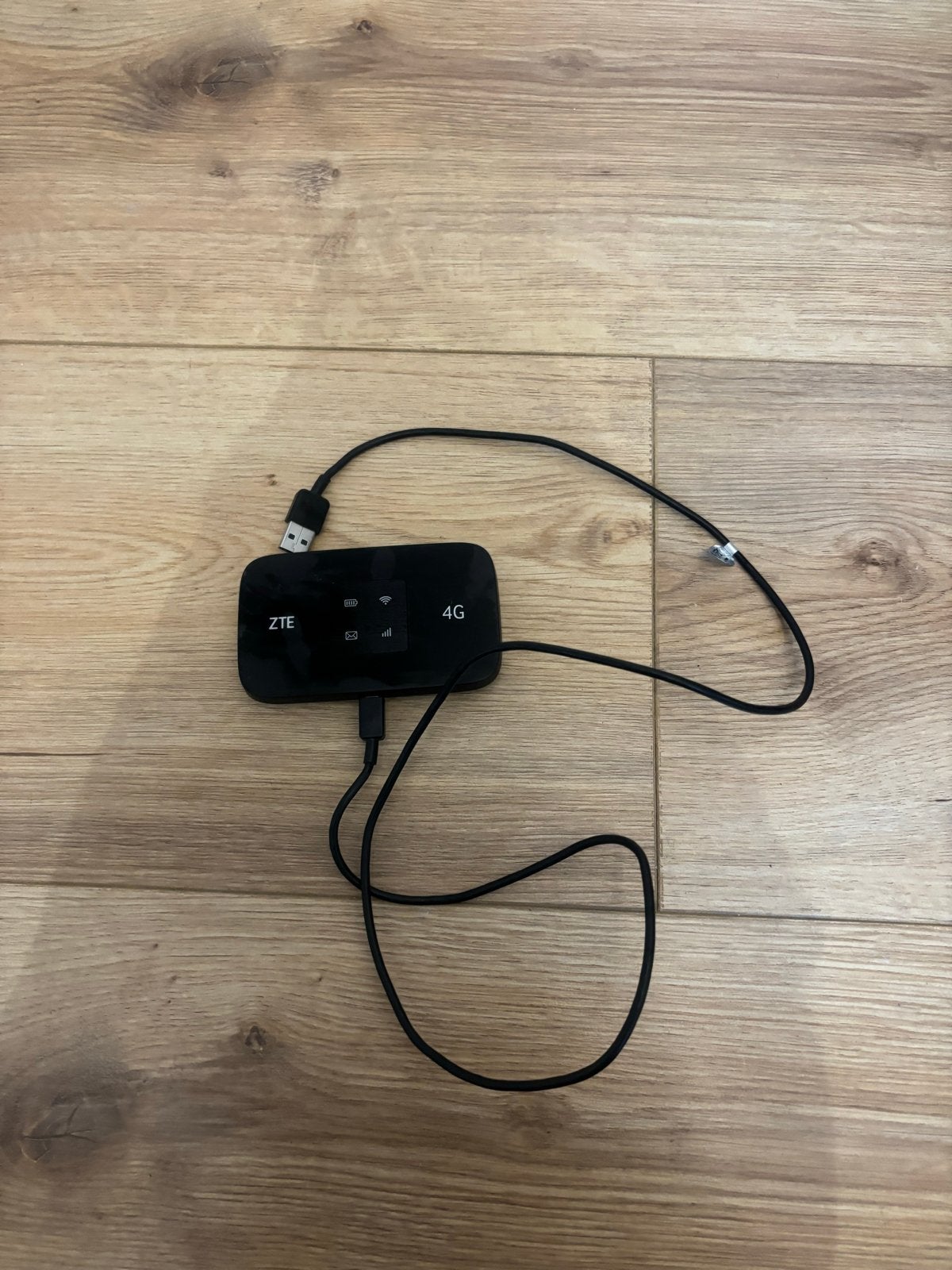 ZTE MF971R 4G MiFi / mobiele WiFi hotspot, Ophalen of Verzenden, Zo goed als nieuw