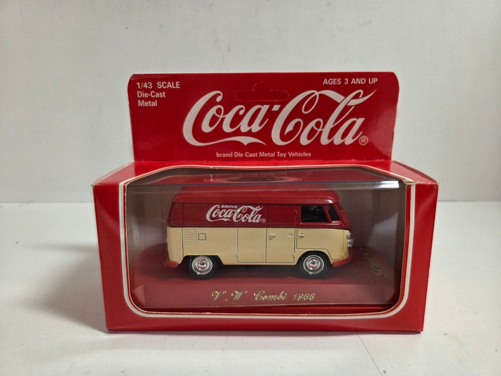 Solido Volkswagen T1 combi Coca Cola 1966 1:43 nieuw, Auto, Nieuw, Ophalen of Verzenden, .