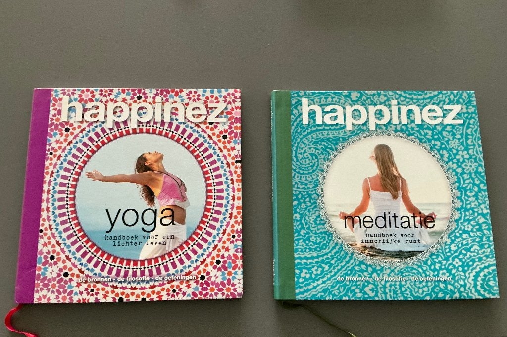 handboeken, yoga en meditatie, Happinez, Ophalen of Verzenden, Zo goed als nieuw, Meditatie of Yoga, Instructieboek