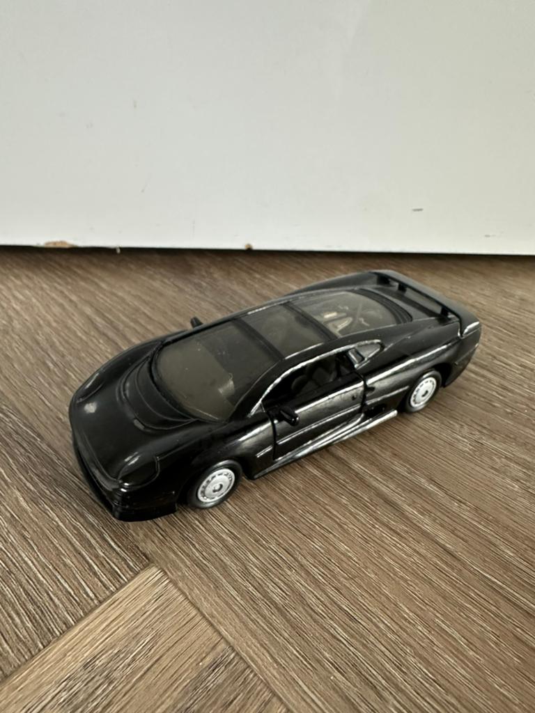 Maisto Jaguar XJ220 miniatuurmodelauto., Ophalen of Verzenden, Zo goed als nieuw, Auto