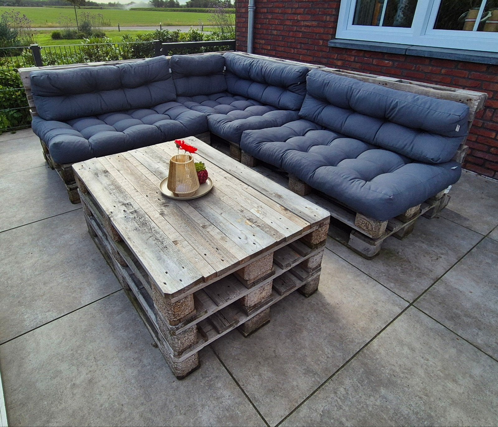 4 sets palletkussens voor hoekbank, palletbank en tafel, Ophalen, Zo goed als nieuw, Bank