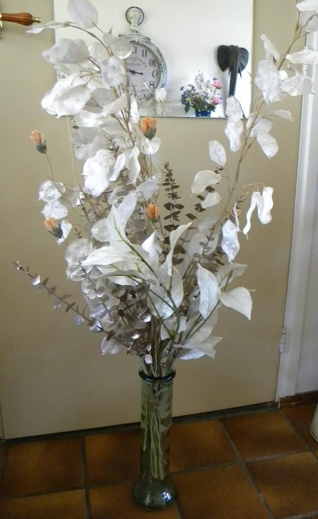 KUNSTBLOEMEN WIT MET GOUDACCENTEN, JUDASPENNING MET VAAS, Binnen, Kunstbloem, Ophalen of Verzenden, Zo goed als nieuw