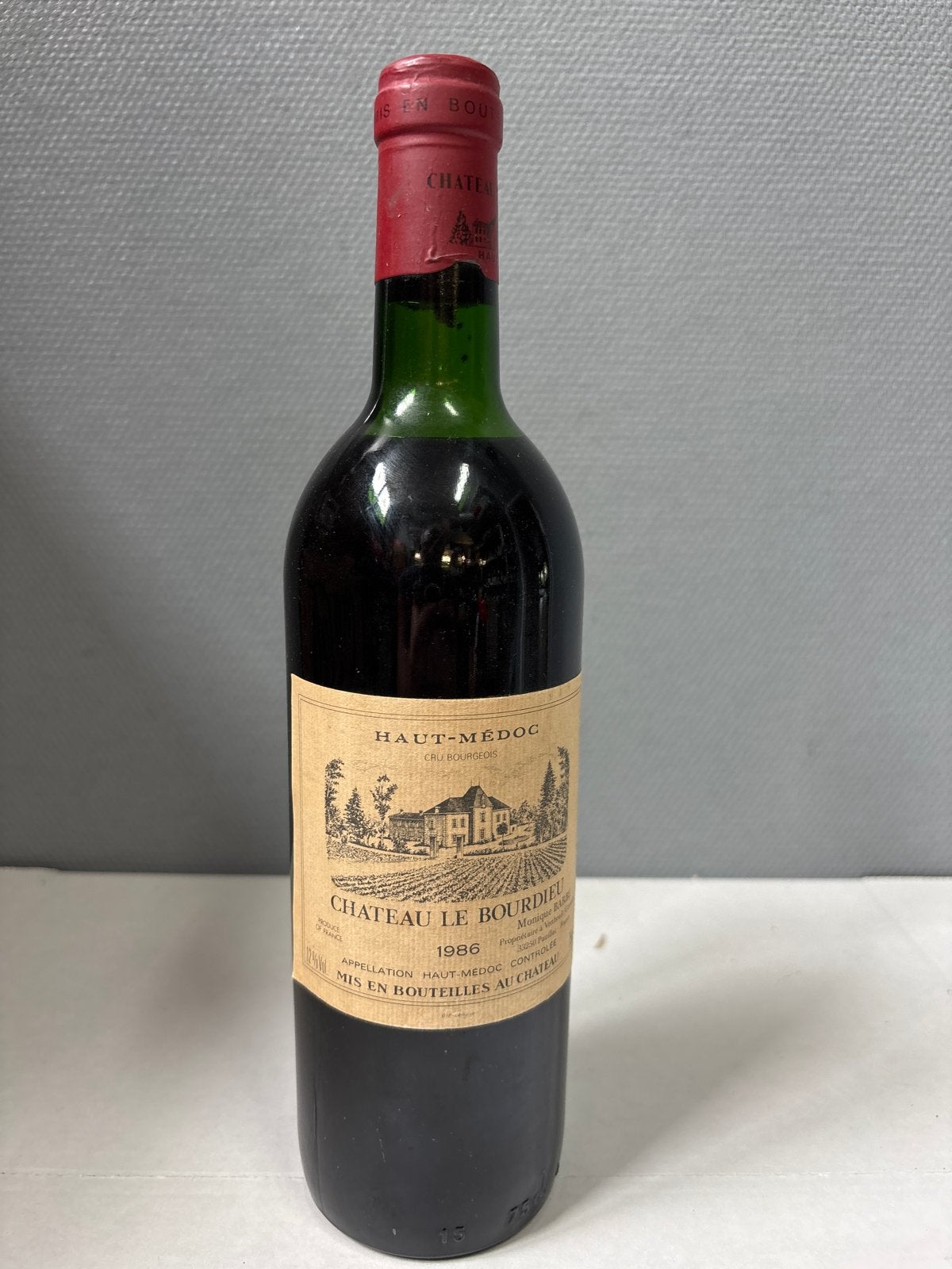 Château Le Bourdieu Haut-Médoc 1986 - Rode Wijn, Verzamelen, Wijnen, Gebruikt, Frankrijk, Ophalen of Verzenden, Rode wijn