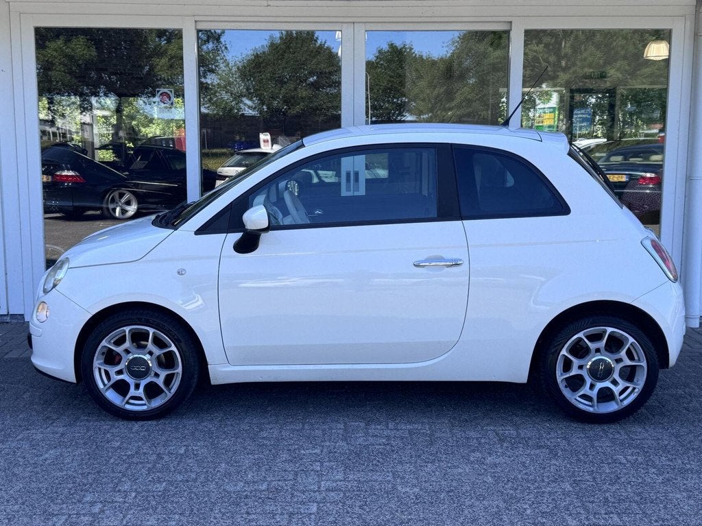 Fiat 500 1.2 Lounge Automaat,Leder,Airco,Lmv,Radio/cd, Auto's, Fiat, Stof, Gebruikt, 1242 cc, 4 cilinders