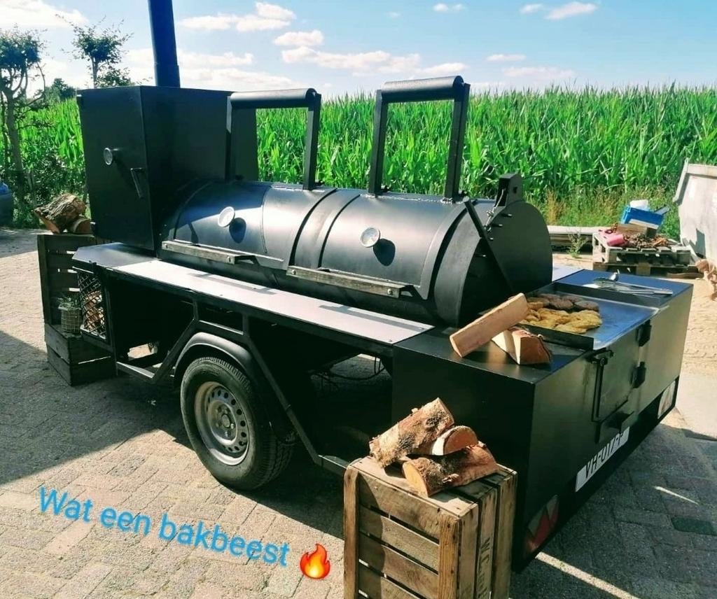 Vette Smoker 750 kilo zware kwaliteit, Tuin en Terras, Houtskoolbarbecues, Ophalen, Zo goed als nieuw, Smoker