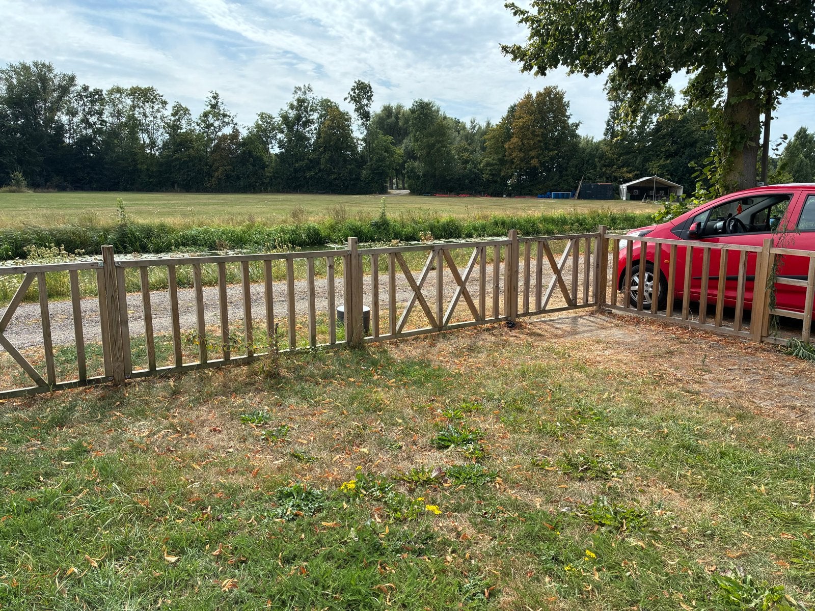 Zelfgemaakte houten hekken met poorten, 84cm hoog, Ophalen, Met poort, Gebruikt, Tuinhek