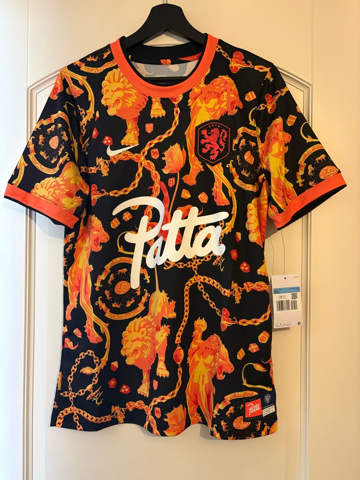 Nike x Patta x KNVB Voetbalshirt Heren Maat M Nieuw, Kleding | Heren, T-shirts, Ophalen of Verzenden, Nieuw, Maat 48/50 (M), Zwart
