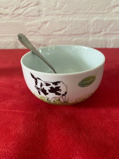 Koeien kom met lepel van Campina, Nieuw, Ophalen of Verzenden, Kom(men), Overige stijlen