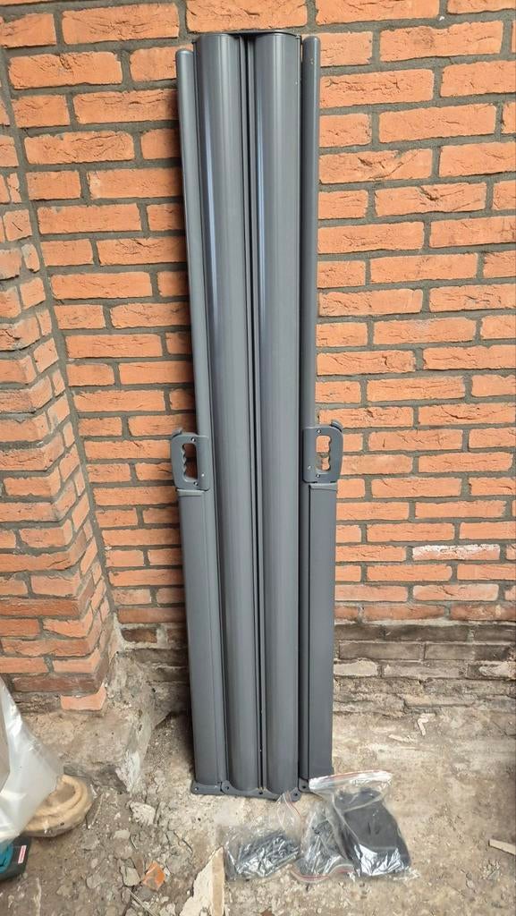 Uitschuifbaar windscherm, oprolbaar. 600x150cm., Tuin en Terras, Tuinschermen, Ophalen, 200 cm of meer, 150 tot 200 cm