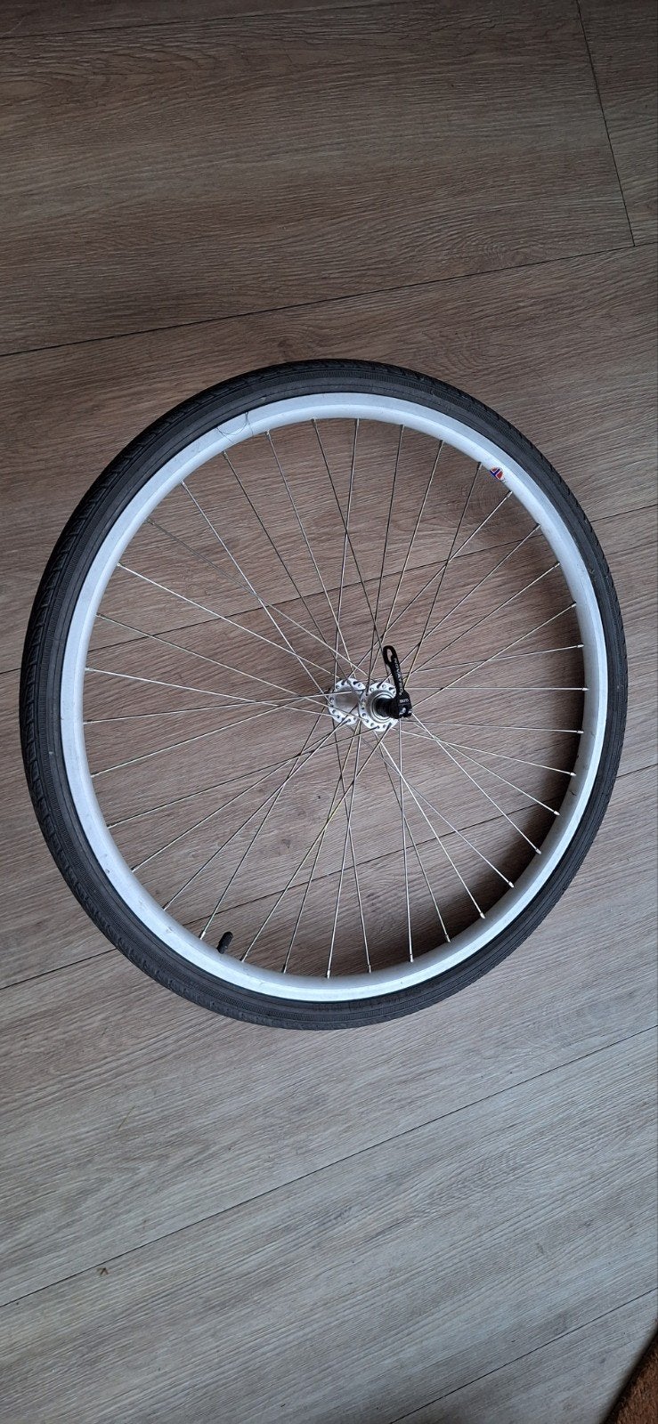 Fietsvelg met Schwalbe band en Novatec snelsluiting, Wiel, Staal, Ophalen of Verzenden, Zo goed als nieuw