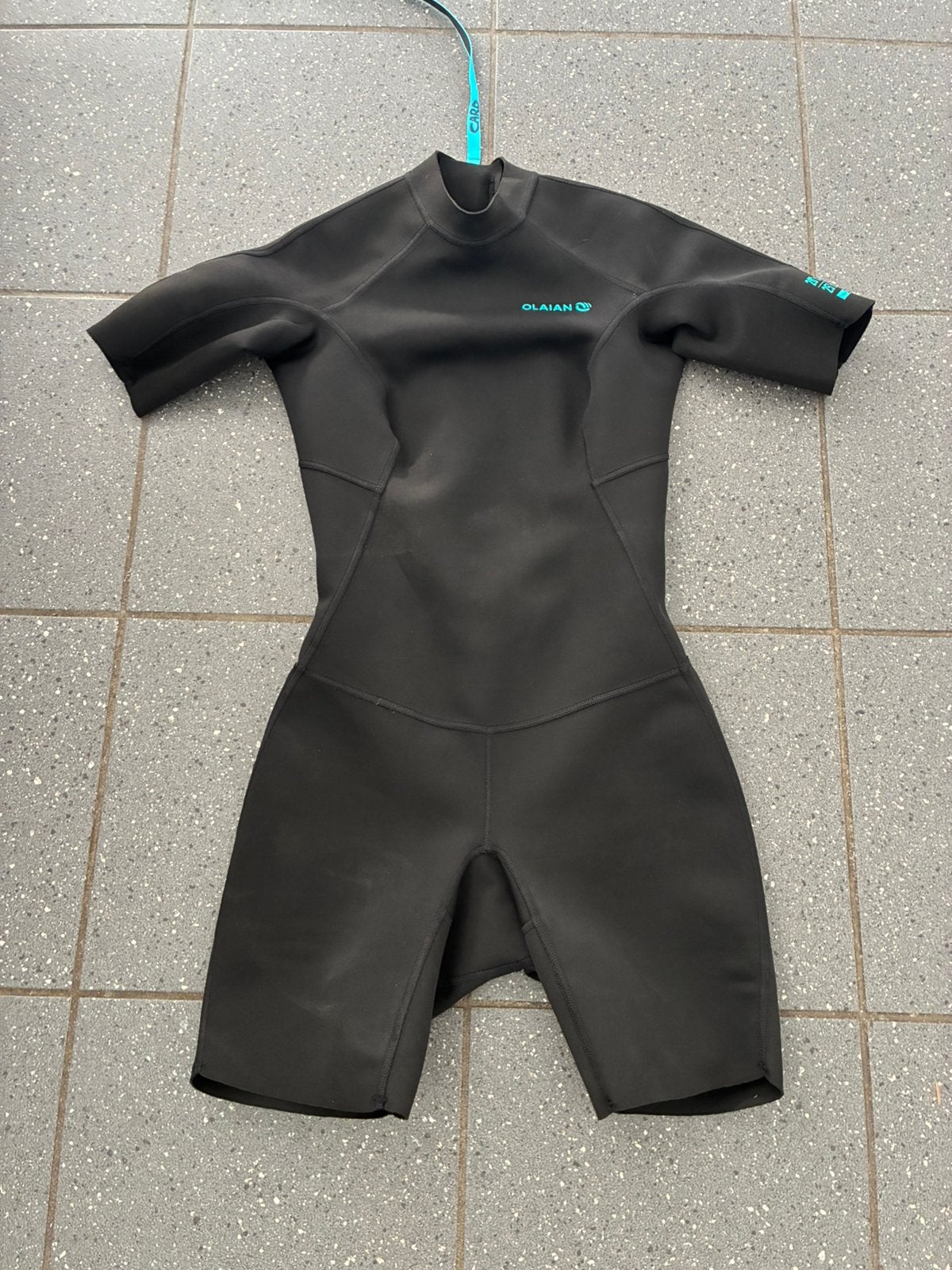 Wetsuit, shorty, Olaian, maat S, Watersport en Boten, Watersportkleding, Wetsuit, Olaian (Decathlon), Ophalen of Verzenden, Zo goed als nieuw