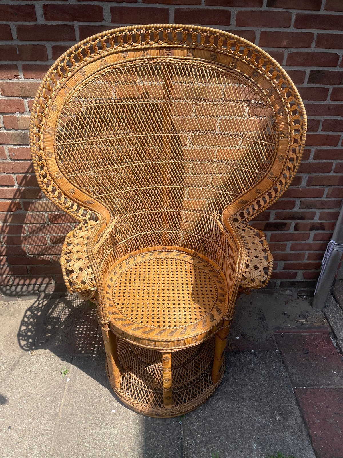 Vintage Pauwstoel "Emanuelle", Huis en Inrichting, Ophalen, Vintage Bohemian, Minder dan 75 cm, 50 tot 75 cm