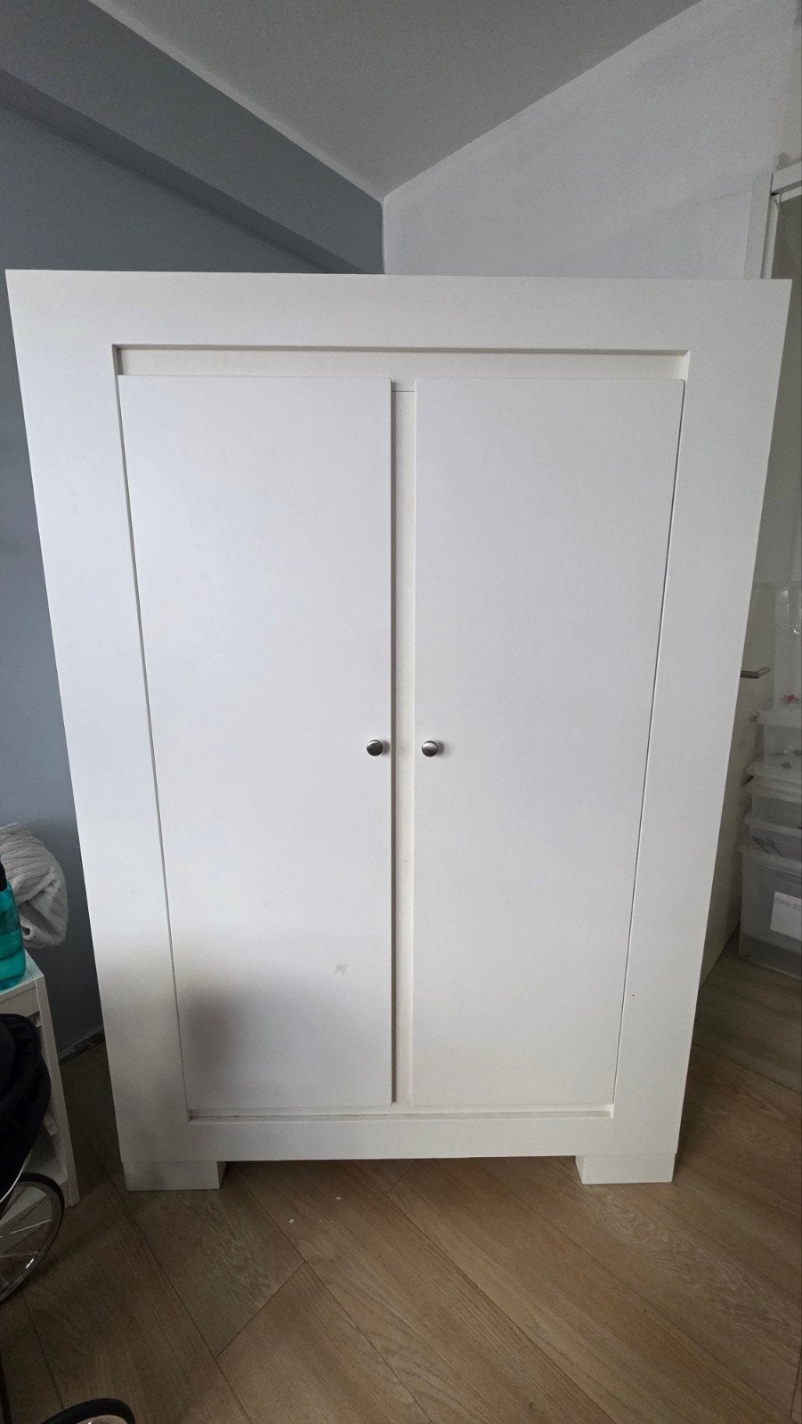 Witte kledingkast met legplanken en hangruimte, Huis en Inrichting, Ophalen, Gebruikt, 50 tot 100 cm, Modern, kinderkamer