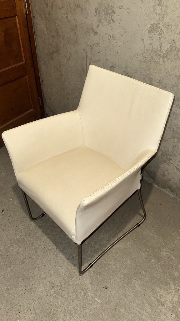 Buitenkans! 6 eettafelstoelen (Bert Plantagie) -- Moet weg!, Huis en Inrichting, Ophalen, Gebruikt, Wit, Modern