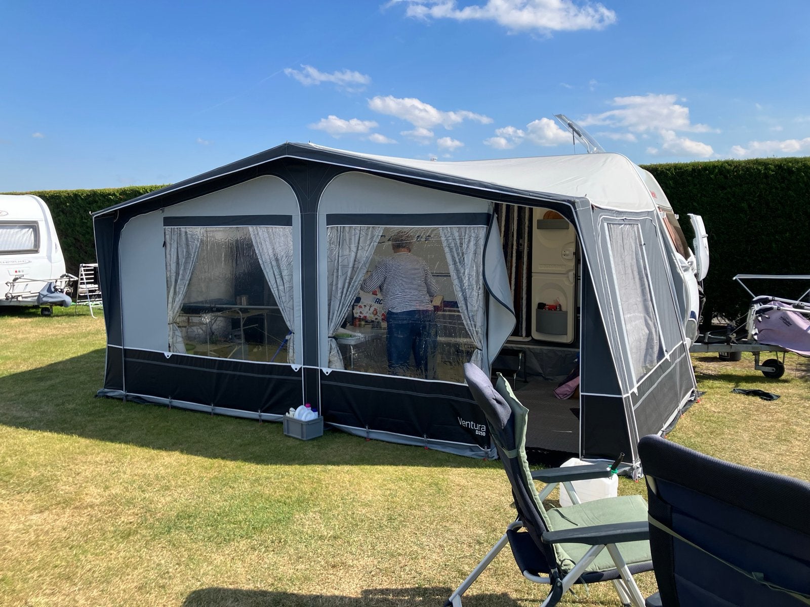 Dethleffs Camper 450DB bj 2006 Met Mover en nieuwe Voortent, Caravans en Kamperen, Rondzit, Frans bed, 750 - 1000 kg, Particulier