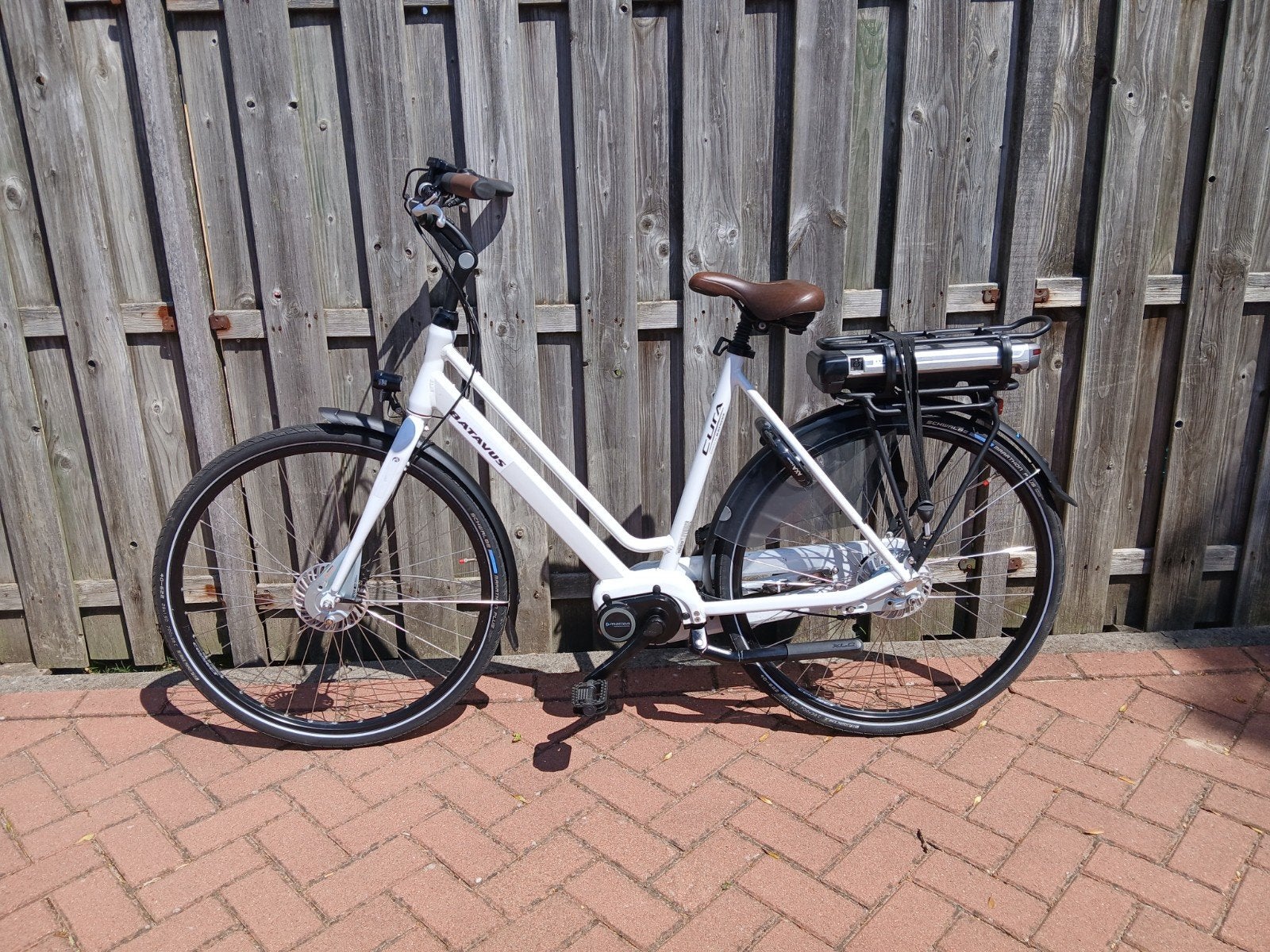 Batavus Cura 28inch middenmotor als nieuw, 51 tot 55 cm, Ophalen, Zo goed als nieuw, Batavus