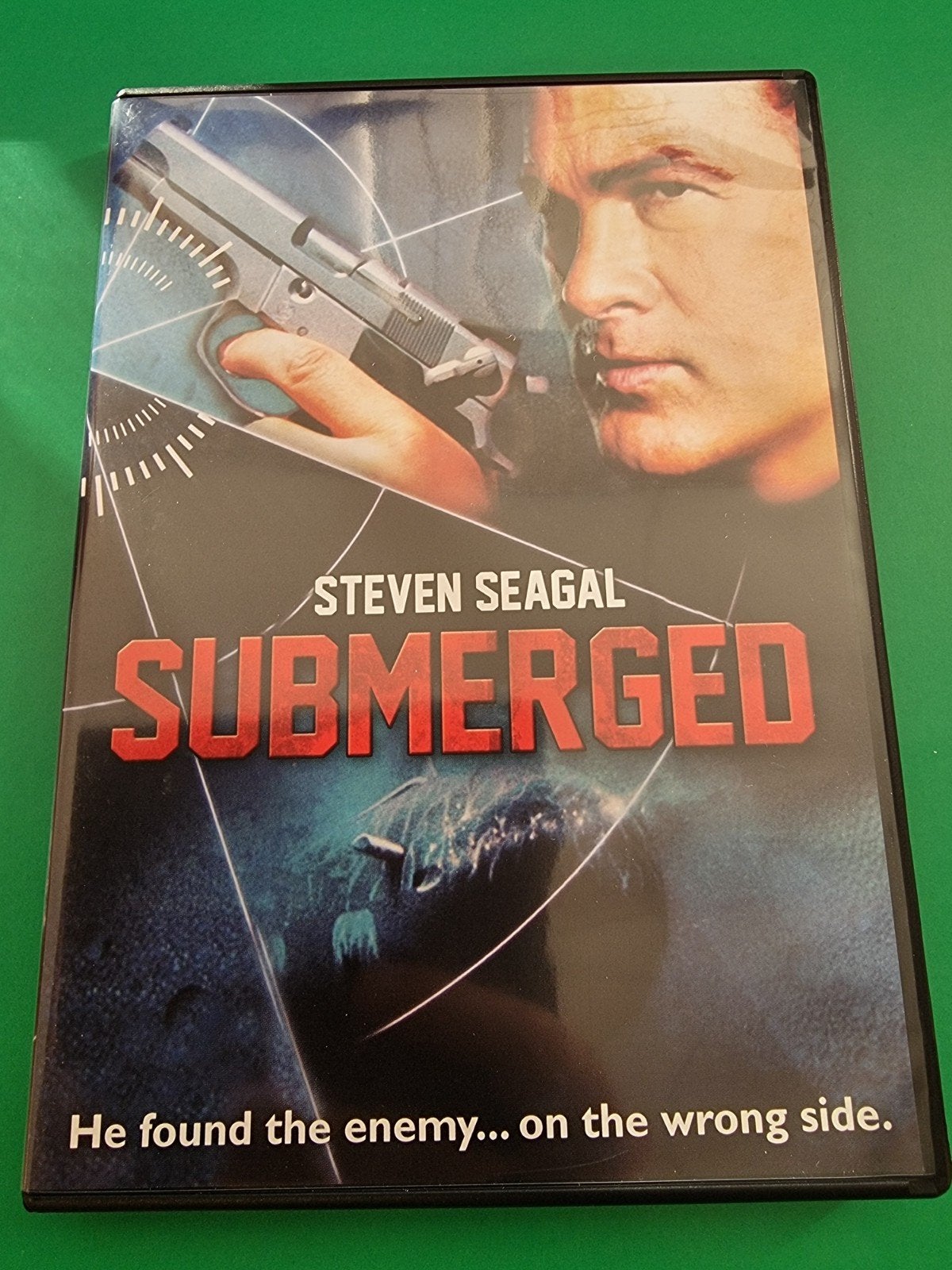 Submerged (Steven Seagal) DVD - Zo goed als nieuw, Engels, Vanaf 16 jaar, Ophalen of Verzenden, Zo goed als nieuw