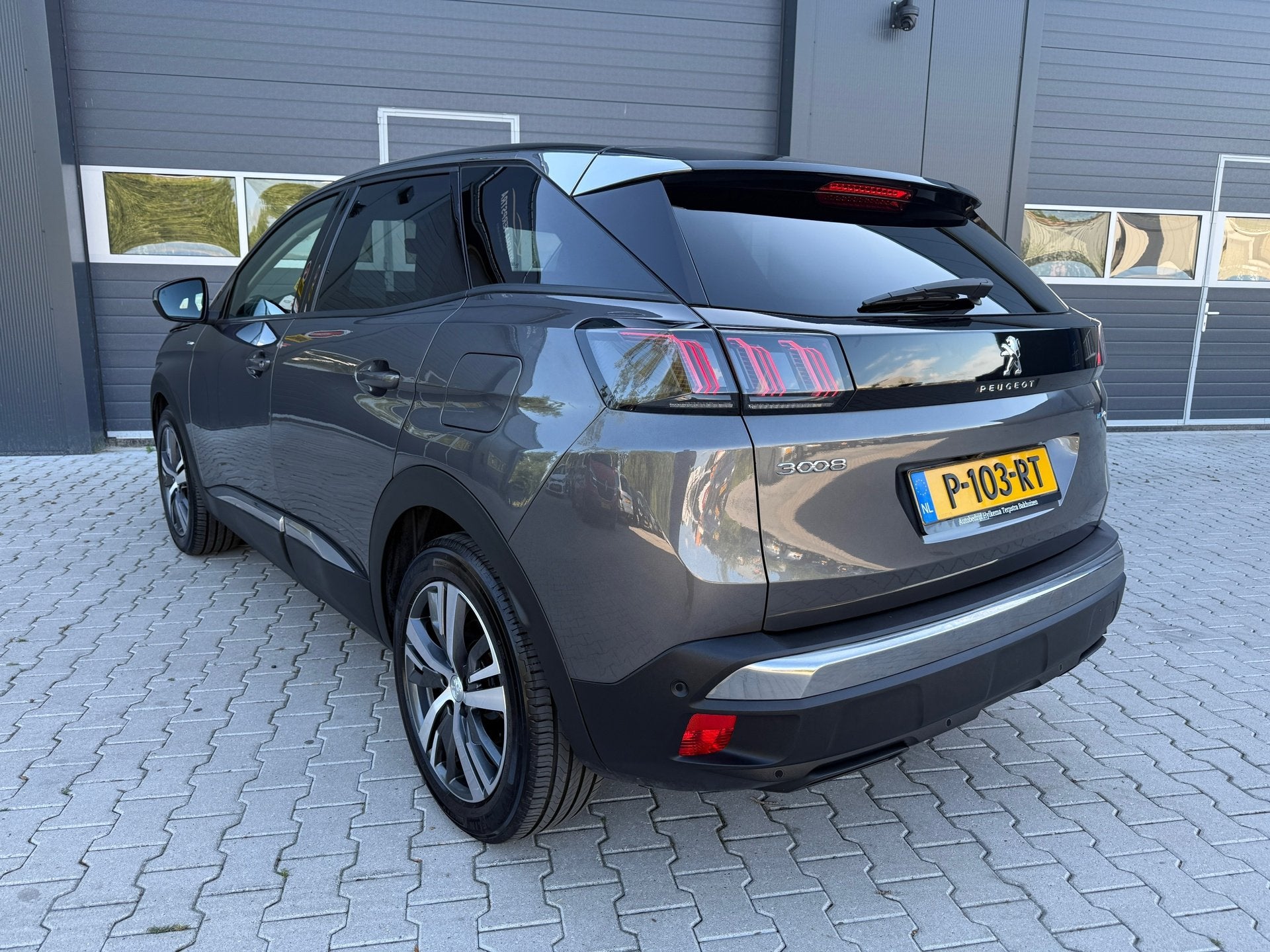 Peugeot 3008 1.6 HYbrid 225 Allure All-in prijs!, Euro 6, 181 pk, Bedrijf, Hybride Elektrisch/Benzine