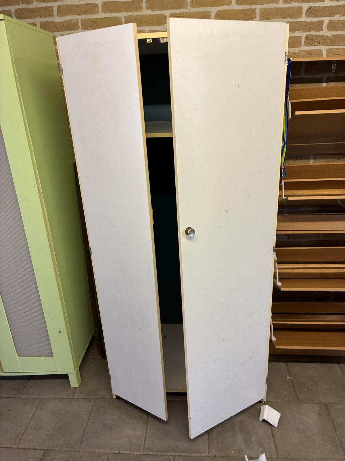 Kledingkast/Opbergkast voor garage of schuur, Ophalen, Gebruikt, 50 tot 100 cm, 150 tot 200 cm