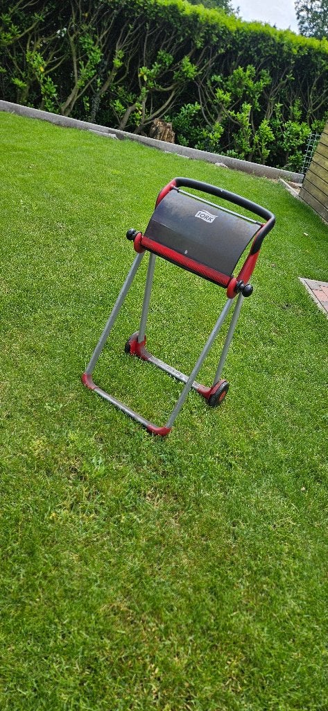 Tork W1 papierrol houder, Ophalen, Zo goed als nieuw, Minder dan 70 cm