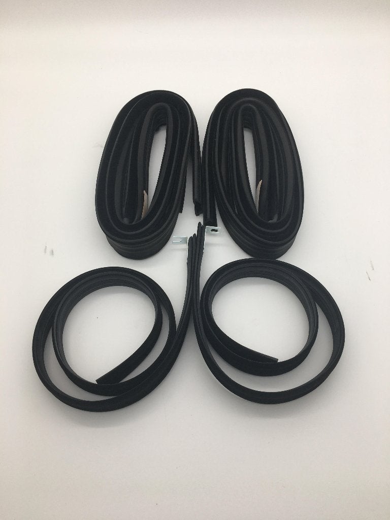 Te koop Raamgeleidingsrubber set chevrolet c10 c20 k10 k20, Ophalen of Verzenden