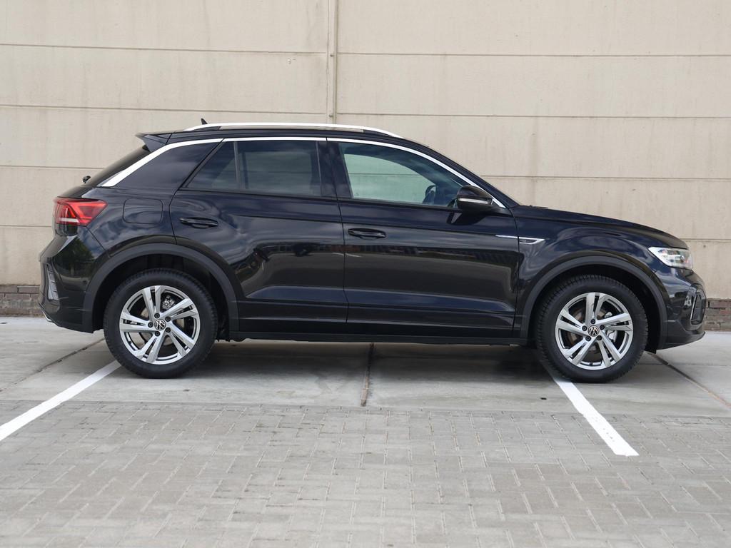 Volkswagen T-Roc 1.0 TSI R-Line 110PK | Led plus | Trekhaak, Auto's, Volkswagen, Voorwielaandrijving, Gebruikt, Zwart, Bedrijf