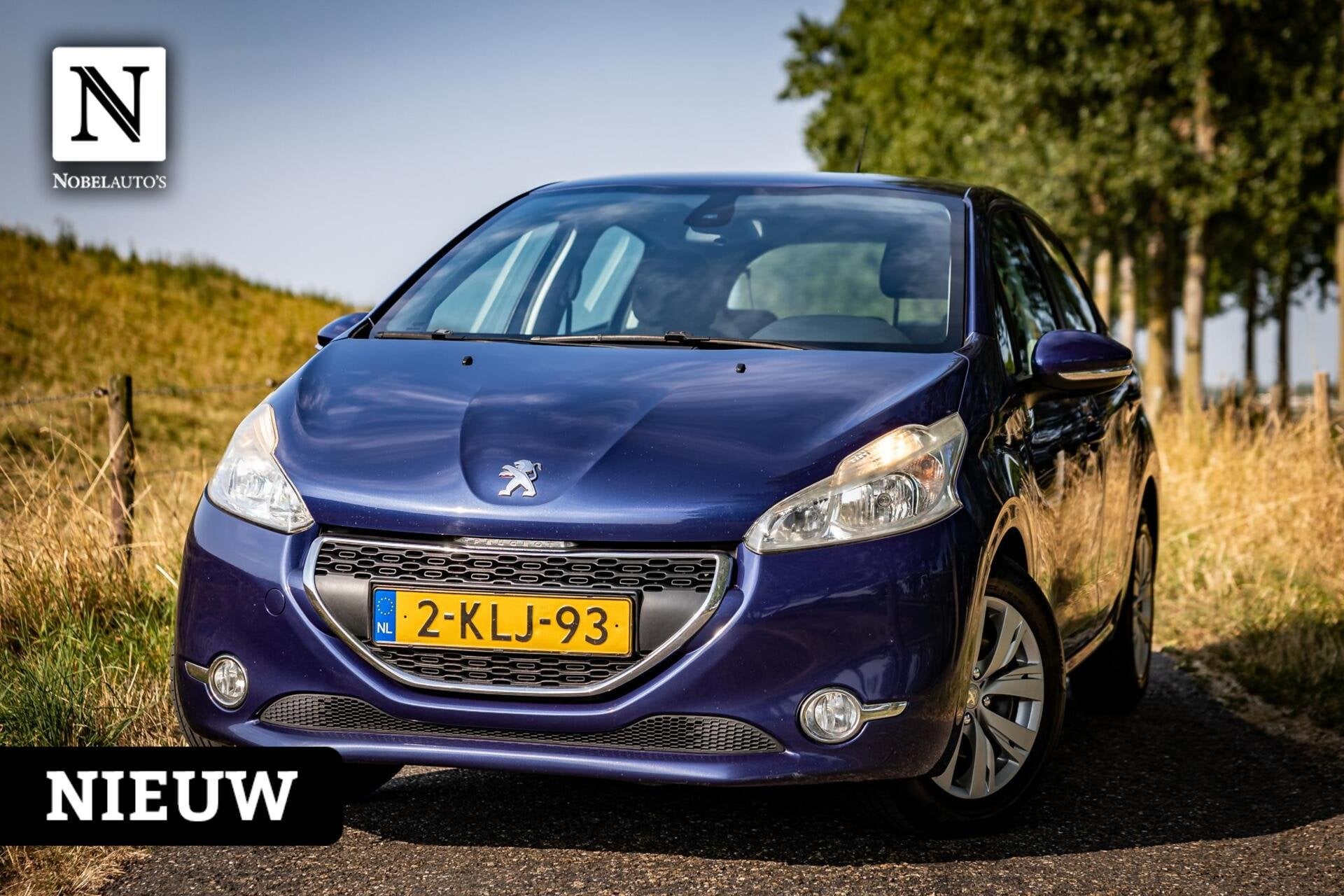 Peugeot 208 1.2 VTi Blue Lease Executive |Nap |Navi |LM velg, Voorwielaandrijving, Euro 5, Gebruikt, 31 €/maand