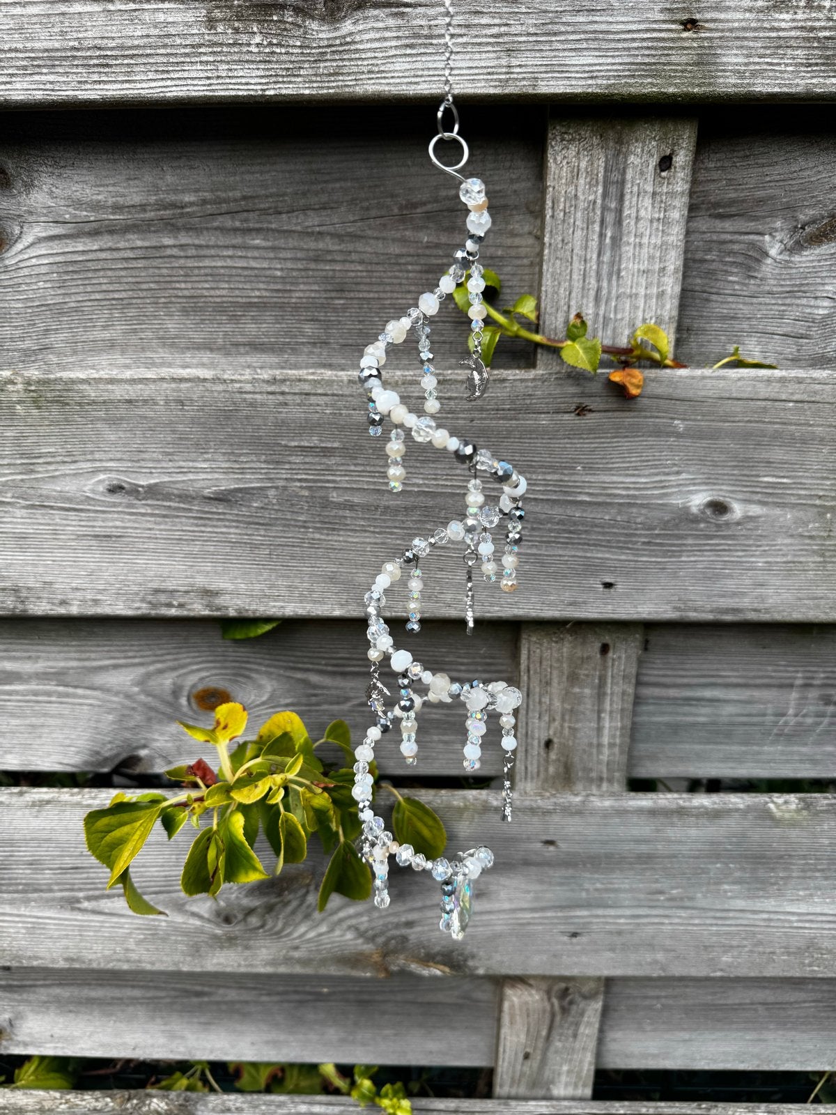 Handgemaakte Suncatcher met Kralen en Kristallen, Huis en Inrichting, Meerkleurig, Overige stijlen, Nieuw, Ophalen of Verzenden