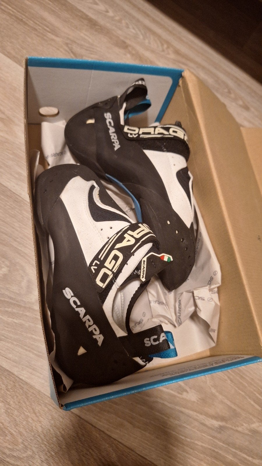 Scarpa Drago LV Klimschoenen -  maat 43 - Nieuw, Ophalen of Verzenden, Zo goed als nieuw, Klimsportschoenen