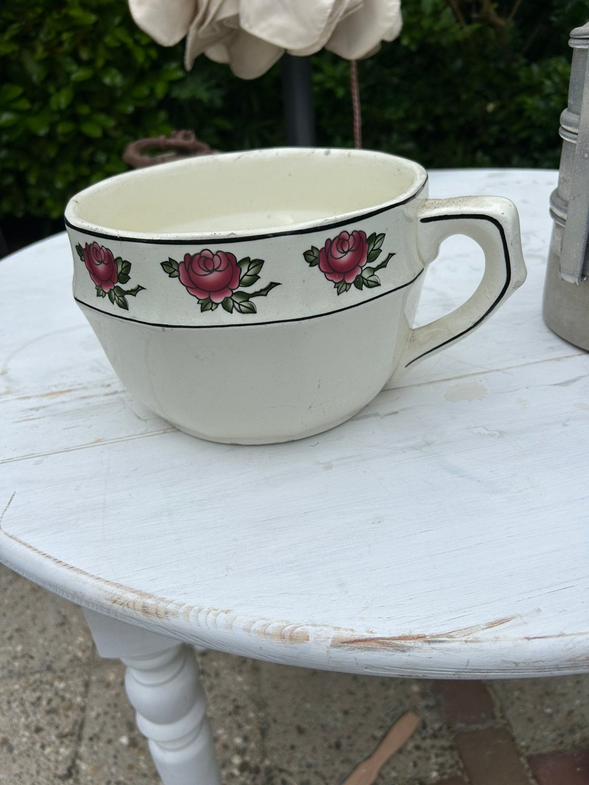 Brocante Oude keramiek po met rozen, Antiek en Kunst, Ophalen