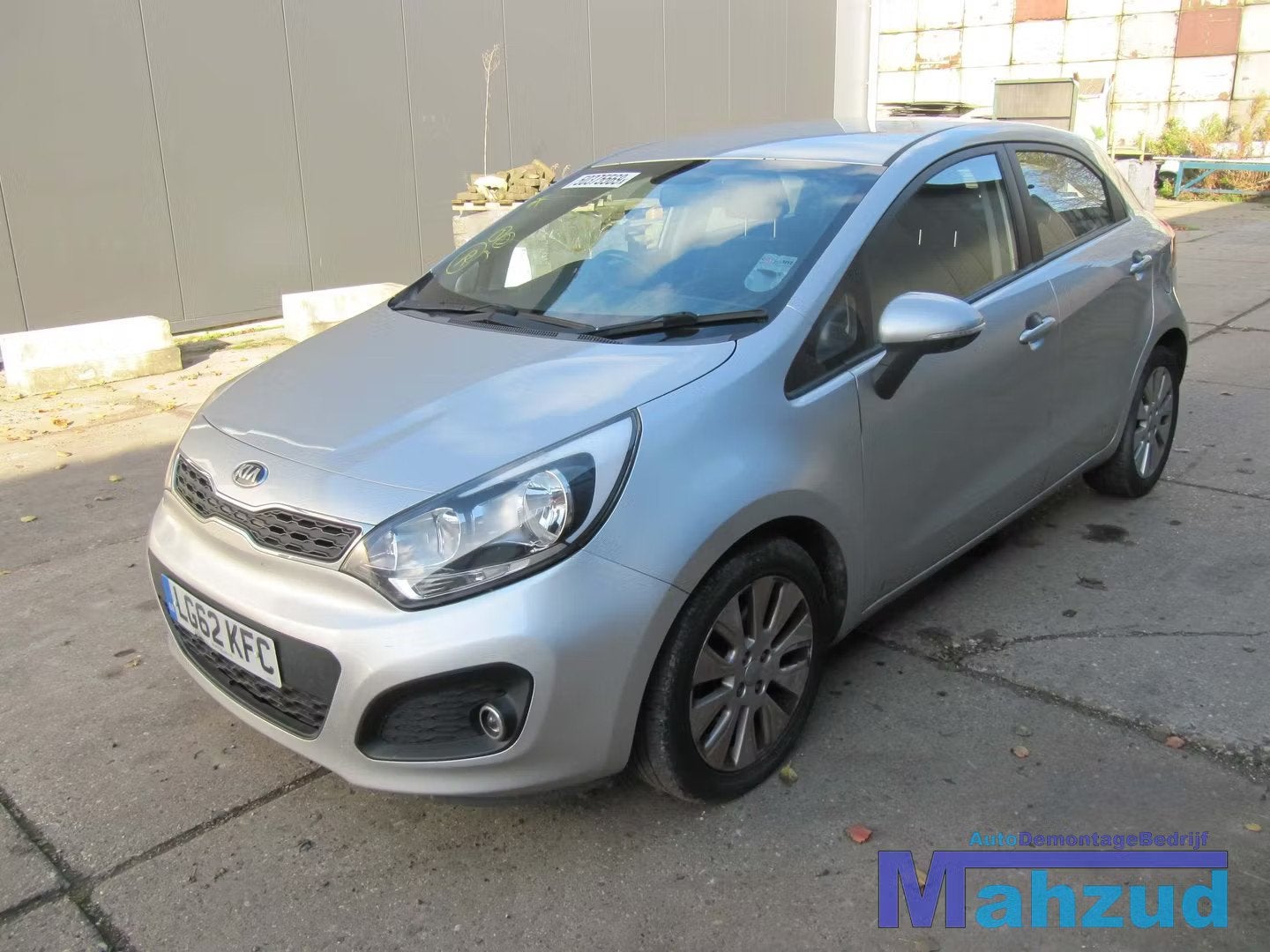 KIA RIO ZWART INTERIEUR 5 DEURS COMPLEET, Auto-onderdelen, Heolleung-ro 12
06797  Seoul, Ophalen of Verzenden, Info@kia.com, Kia Corporation