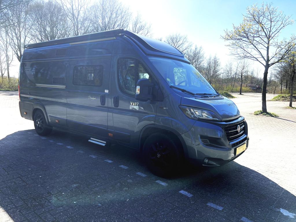 Chausson Elegance V697 Automaat | NL Camper | 1e Eigenaar, Automaat, Buscamper of Camperbus, Ringverwarming, Fiat