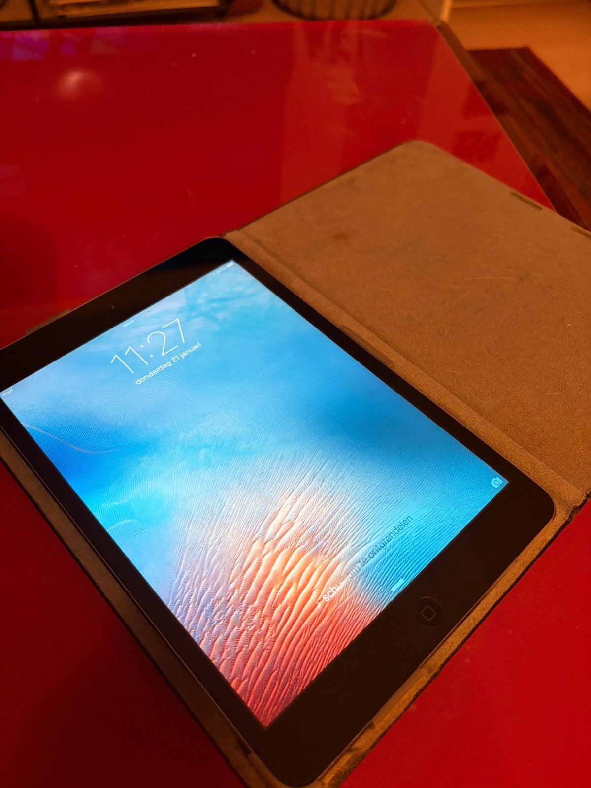 IPAD MINI 3 geen krassen, Computers en Software, Android Tablets, Ophalen of Verzenden, Zo goed als nieuw, 8 inch, 16 GB