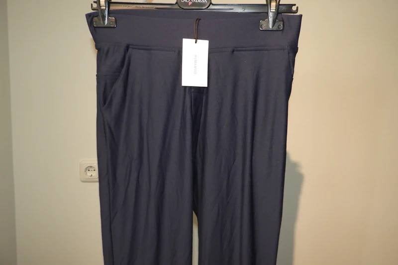 Humanoid nieuwe fijne stretch broek mooie tint nieuw S, Humanoid, Verzenden, Nieuw, Maat 36 (S)