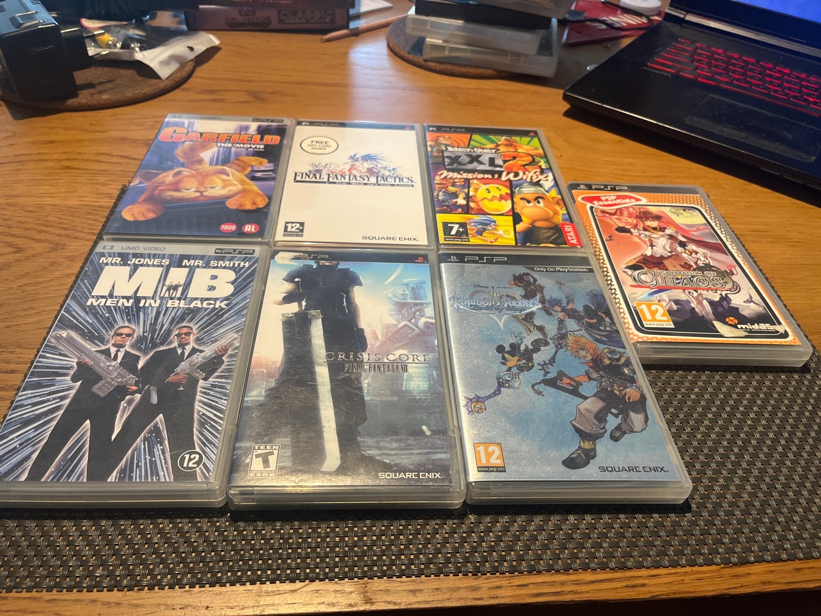 PSP Games & UMD Films: Final Fantasy, MIB, Garfield, Asterix, Gebruikt, 1 speler, Ophalen of Verzenden, Role Playing Game (Rpg)