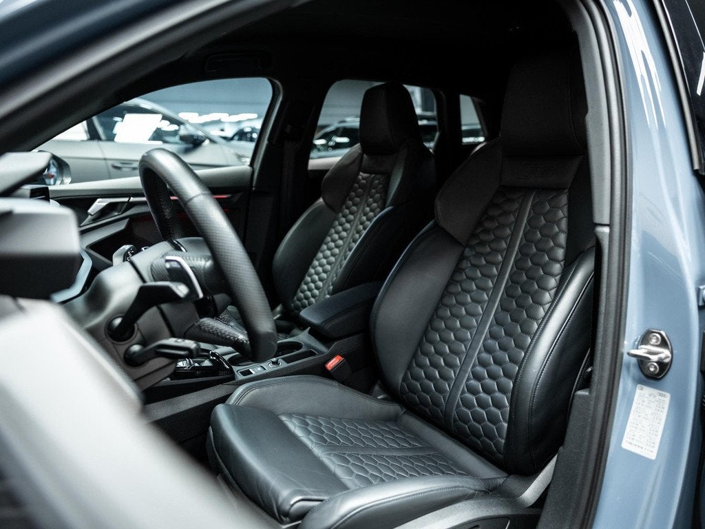 Audi RS3 Sportback 2.5 TFSI quattro | Akrapovič | Eventuri, Auto's, Audi, Automaat, Gebruikt, RS3, Bedrijf