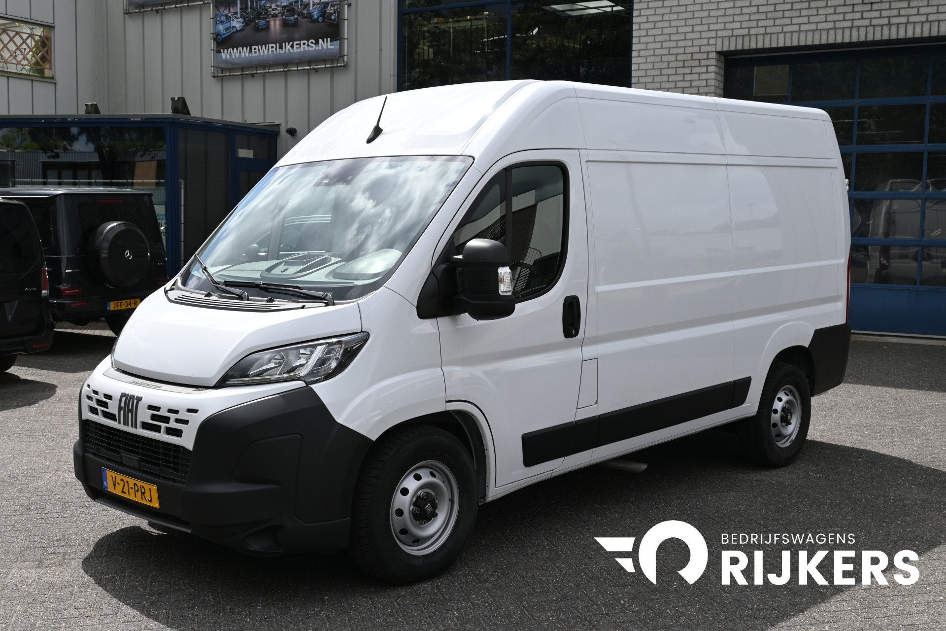 Fiat Ducato L2H2 2.2 MultiJet 140 pk 3.5t Camera, Cruise con, Gebruikt, 4 cilinders, Met garantie (alle), 3000 kg