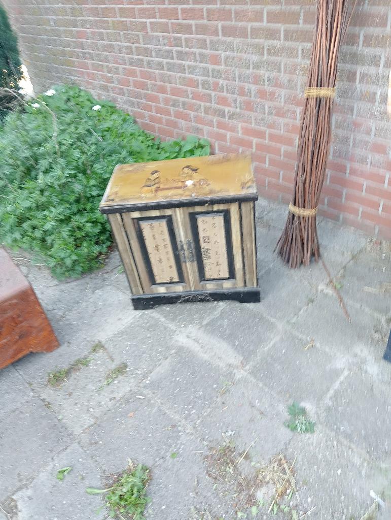 kastje, Ophalen of Verzenden