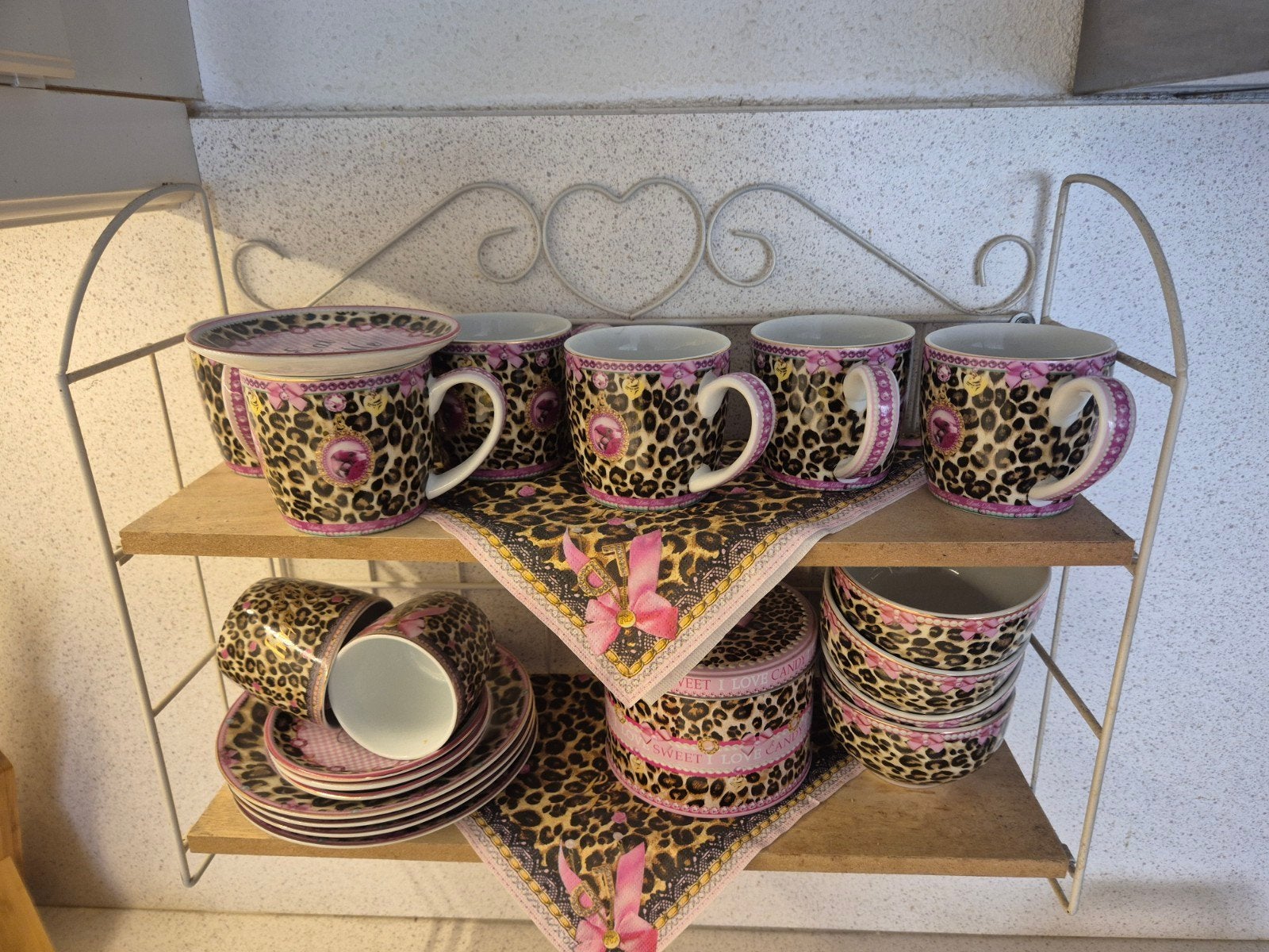 Little Diva Luipaard & Rozen I Love Couture Servies, Overige merken, Keramiek, Ophalen of Verzenden, Zo goed als nieuw