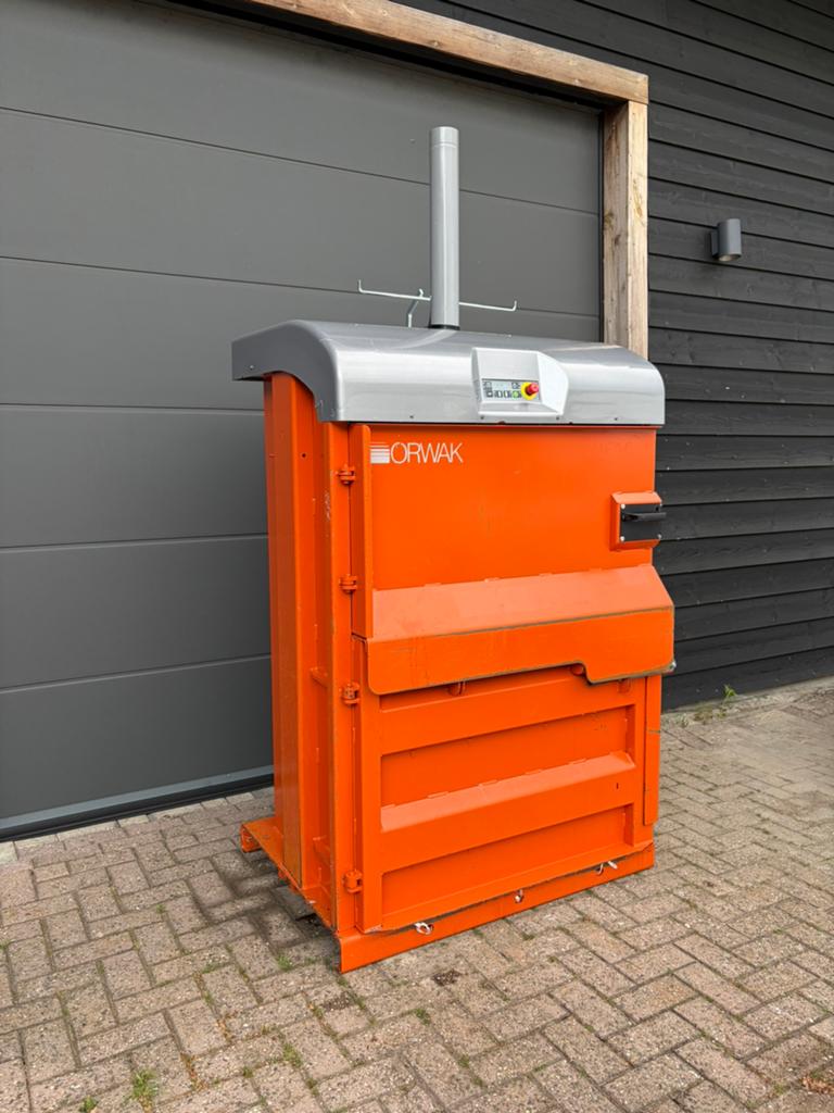Orwak 3120 | 230 volt | Papierpers | Balenpers | Plasticpers, Ophalen of Verzenden